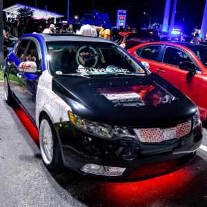 Tampa Invades 941 Mega Meet at Juicy's